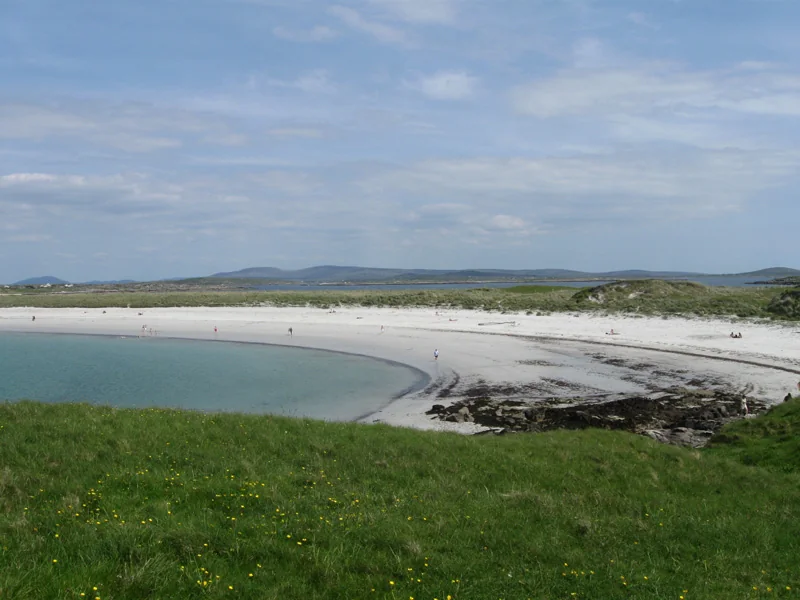 White sand beach at Dogs Bay near Roundstone